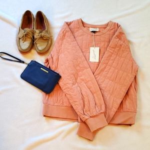 NWT Universal Thread S apricot sweatshirt